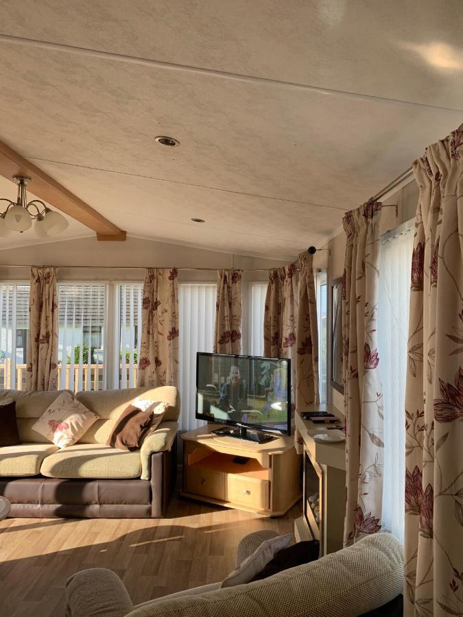 Immaculate 2-Bed Lodge In Monreith Newton Stewart Exterior photo
